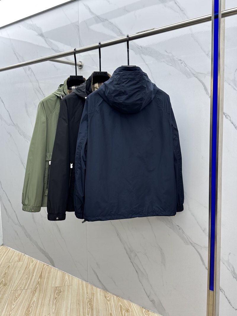 Bv*b*rry outwear